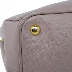 Pre Owned Prada Nude Saffiano Large Lux Double Zip Tote