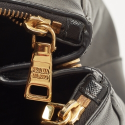 مملوكة مسبقًا Prada Black Saffiano Lux Leather Extra Large Double Zip Tote