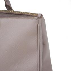 Pre Owned حقيبة يد برادا سافيانو كبيرة سحابات لوكس مزدوجة نيود