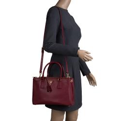 Pre Owned Prada Burgundy Saffiano Lux Leather Small Double Zip Tote