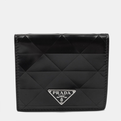 Pre Owned Prada Black Glossy Triangle Quilt Leather Flap Card Case 