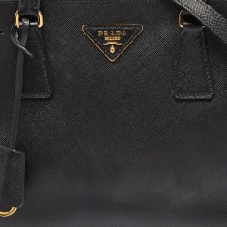Pre Owned Prada Black Saffiano Lux Leather Medium Double Zip Tote