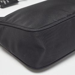 Prada Black Nylon Re-Edition 2000 Baguette Bag