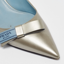 Pre Owned Prada Grey Patent Leather Bow Slingback Pumps Size 37