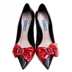 Pre Owned Prada Black Leather and Red Patent Bow Detail Pointed Toe Pumps Size 38.5