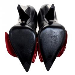 Pre Owned Prada Black Leather and Red Patent Bow Detail Pointed Toe Pumps Size 38.5