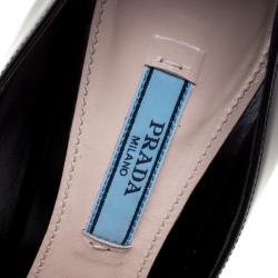 Pre Owned Prada Black Leather and Red Patent Bow Detail Pointed Toe Pumps Size 38.5