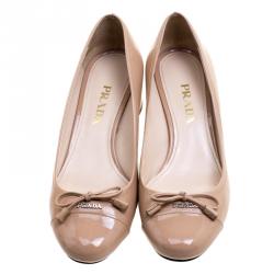 Pre Owned Prada Beige Patent Leather Bow Block Heel Pumps Size 37.5