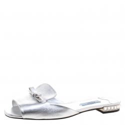 Pre Owned Prada Silver Metallic Leather Bow Jeweled Heel Flat Slides Size 38