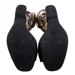 Pre Owned Prada Black Floral Embroidered Satin Peep Toe Wedge Sandals Size 37