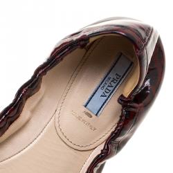 Pre Owned Prada Dark Burgundy Leopard Print Patent Leather Bow Ballet Flats Size 35.5