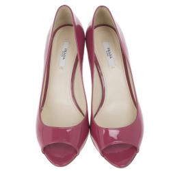 Pre Owned Prada Fuchsia Patent Leather Peep Toe Wedges Size 38