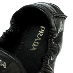 Pre Owned Prada Black Leather Scrunch Loafers Size 39.5