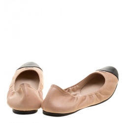 Pre Owned Prada Beige/Black Cap Toe Scrunch Ballet Flats Size 38.5