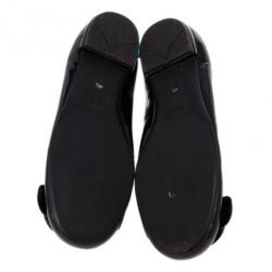 مملوكة مسبقًا Prada Black Patent Leather Buckle Ballet Flats Size 40.5