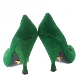 Pre Owned Prada Green Suede Pointed Toe Pumps Size 40