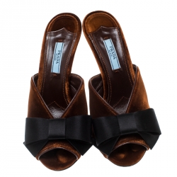 Pre Owned Prada Brown Velvet And Black Satin Bow Embellished Peep Toe Mules Size 38
