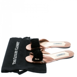 Pre Owned Prada Special Edition Beige Leather With Black Velvet Bow Peep Toe Flat Slides Size 37.5