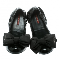 Pre Owned Prada Sport Black Patent Leather Bow Detail Scrunch Ballet Flat Size 40