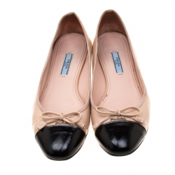 Pre Owned Prada Beige/Black Patent Leather Cap Toe Ballet Flats Size 38