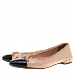 Pre Owned Prada Beige/Black Patent Leather Cap Toe Ballet Flats Size 38
