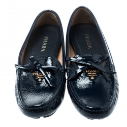 Pre Owned Prada Blue Patent Leather Bow Loafers Size 39