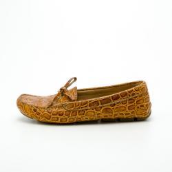 مملوكة مسبقًا Prada Brown Croc Embossed Leather Loafers Size 37