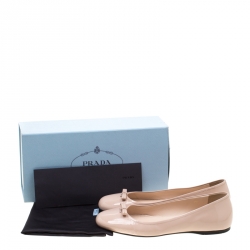 Pre Owned Prada Beige Patent Leather Bow Ballet Flats Size 39.5
