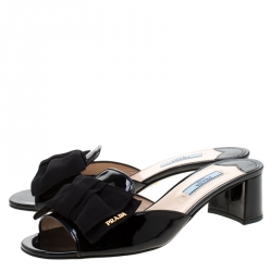 Pre Owned Prada Black Patent Bow Block Heel Mules Size 38.5