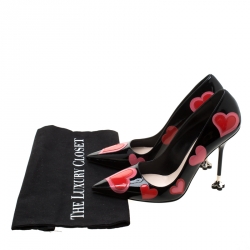 Pre Owned Prada Black Patent Leather Heart Appliquè Pointed Toe Pumps Size 38