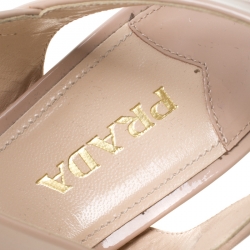 Pre Owned Prada Beige Patent Leather Criss Cross Ankle Strap Block Heel Platform Sandals Size 38
