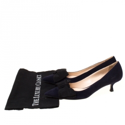 Pre Owned Prada Navy Blue Bow Suede Kitten Heel Pumps Size 37.5