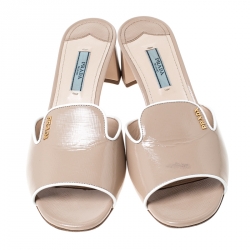 Pre Owned Prada Beige Patent Leather Slip On Sandals Size 38.5