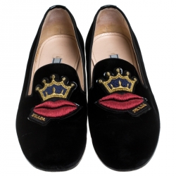 Pre Owned Prada Black Crown Lip Embroidered Velvet Loafers Size 38.5