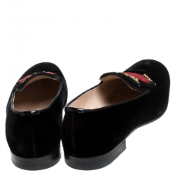 Pre Owned Prada Black Crown Lip Embroidered Velvet Loafers Size 38.5