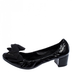 Pre Owned Prada Black Patent Leather Logo Bow Block Heel Pumps Size 39