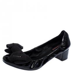 Pre Owned Prada Black Patent Leather Logo Bow Block Heel Pumps Size 39