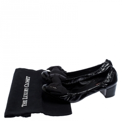 Pre Owned Prada Black Patent Leather Logo Bow Block Heel Pumps Size 39