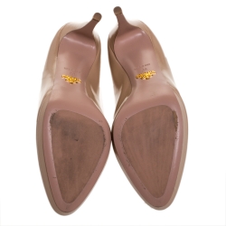 Pre Owned Prada Beige Patent Leather Platform Pumps Size 39