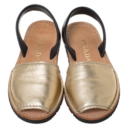 Pre Owned Prada Gold And Black Leather Slingback Flat Sandals Size 38.5