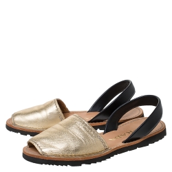 Pre Owned Prada Gold And Black Leather Slingback Flat Sandals Size 38.5