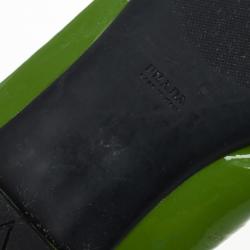Pre Owned Prada Green Patent Leather Buckle Ballet Flats Size 39