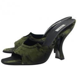 مملوكة مسبقًا صندل برادا أخضر منقوش كانفاس مقاس 39