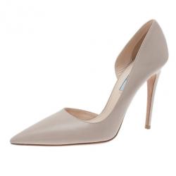 مملوكة مسبقًا حذاء برادا دورساي جلد بيج مقاس 39.5