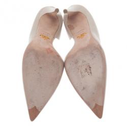 مملوكة مسبقًا حذاء برادا دورساي جلد بيج مقاس 39.5