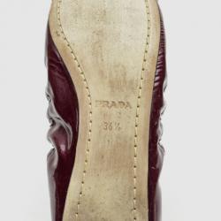 مملوكة مسبقًا Prada Maroon Patent Large Bow Ballet Flats Size 36.5
