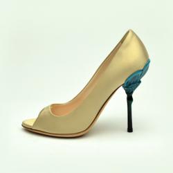 مملوكة مسبقًا Prada Floral Heel Nude Satin Peep Toe Pumps Size 36.5