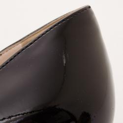 مملوكة مسبقًا Prada Black Patent Leather Peep Toe Cork Wedges Size 38.5