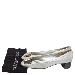 Pre Owned Prada Silver Leather Block Heel Buckle Pumps Size 40