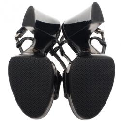 مملوكة مسبقًا صندل برادا فتحة حلفية جلد لامع أسود مقاس 40